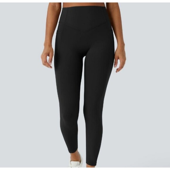 Halara Black SoCinched High Waisted Butt Lifting - Picture 4 of 13